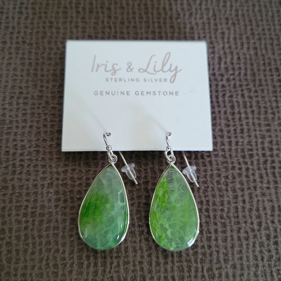 Iris & Lily Moss Green💚 Agate Earrings - Picture 3 of 16